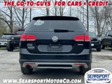 Used 2019 Volkswagen Golf Alltrack SEL image 4