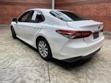 Used 2018 Toyota Camry LE image 3