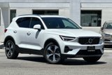 Certified 2025 Volvo XC40 B5 Plus image 2