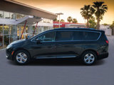 Used 2017 Chrysler Pacifica Touring-L Plus w/ Advanced Safetytec Group image 6
