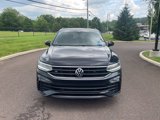 Used 2022 Volkswagen Tiguan SE R-Line image 2