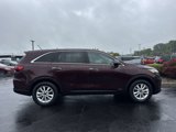 Used 2019 Kia Sorento LX image 4