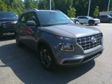 Used 2022 Hyundai Venue SEL w/ Cargo Package image 2