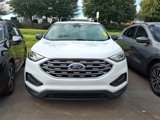 Used 2020 Ford Edge SE image 2