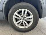 Used 2017 Volkswagen Tiguan S image 3