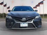 Used 2019 Toyota Camry SE image 2