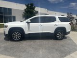 Used 2023 GMC Acadia SLT image 2