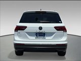 Certified 2022 Volkswagen Tiguan SE image 5