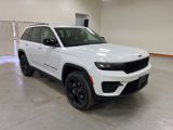 New 2025 Jeep Grand Cherokee Altitude image 2