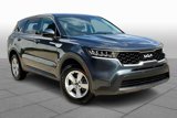 Used 2022 Kia Sorento LX image 2