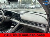 Used 2023 Hyundai Elantra SEL image 6