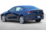 Used 2020 MAZDA MAZDA3 Sedan w/ Select Package image 4