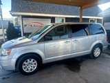 Used 2009 Chrysler Town & Country LX w/ PWR Convenience Group image 2