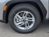 New 2025 Hyundai Tucson SE image 4