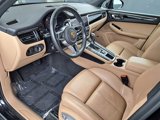Certified 2021 Porsche Macan image 4