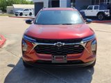 Used 2024 Chevrolet Trax RS w/ Sunroof Package image 2
