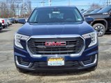 Used 2022 GMC Terrain SLE image 2