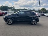 Used 2017 Nissan Juke SV image 2