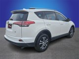 Used 2018 Toyota RAV4 LE image 4