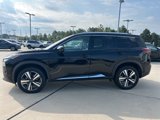 Used 2023 Nissan Rogue SL w/ SL Premium Package image 5
