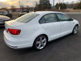 Used 2017 Volkswagen Jetta GLI image 4