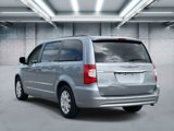 Used 2015 Chrysler Town & Country Touring image 6