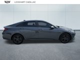 Used 2023 Hyundai Elantra SEL image 2