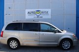 Used 2012 Chrysler Town & Country Touring-L image 2