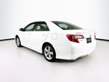 Used 2014 Toyota Camry SE image 5