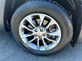 Used 2019 Jeep Cherokee Latitude Plus image 6