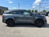 Used 2022 Kia Sorento SX image 3