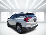 Used 2022 GMC Terrain SLT w/ Infotainment Package II image 6