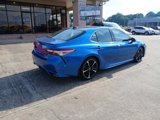 Used 2018 Toyota Camry XSE image 3