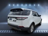 Used 2019 Land Rover Discovery SE image 3