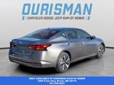 Used 2022 Nissan Altima 2.5 SV image 3