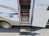 Used 2006 Ford E-350 and Econoline 350 Super Duty image 5