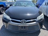 Used 2016 Toyota Camry SE image 2