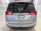 Used 2019 Chrysler Pacifica Touring-L image 5