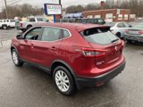 Used 2022 Nissan Rogue Sport S image 5