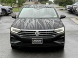 Used 2020 Volkswagen Jetta SEL image 2