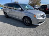 Used 2017 Dodge Grand Caravan SXT image 4