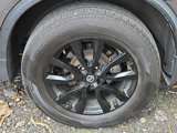 Used 2018 Nissan Rogue SV image 4