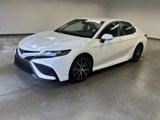 Used 2022 Toyota Camry SE image 5