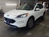 Used 2020 Ford Escape Titanium image 2