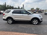 Used 2017 Ford Explorer XLT w/ Equipment Group 202A image 4