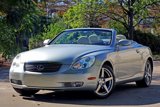 Used 2004 Lexus SC 430 Convertible image 2