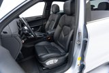Certified 2020 Porsche Macan image 5