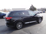 Used 2016 Mitsubishi Outlander SE image 3