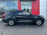 Used 2021 Ford Explorer XLT w/ Equipment Group 202A image 3