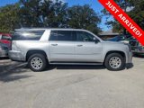 Used 2017 GMC Yukon XL SLT image 2
